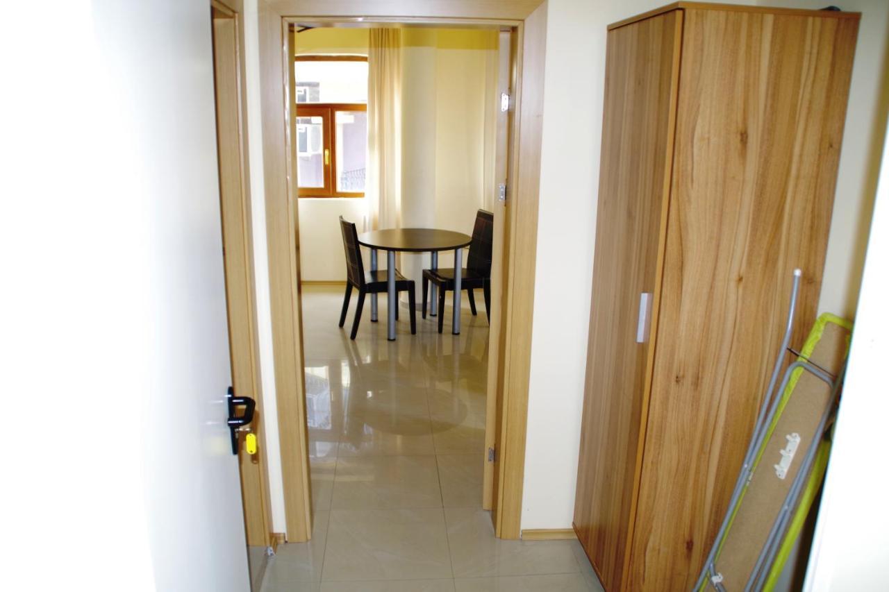 Azura Garden Apartments Tschernomorez Exterior foto